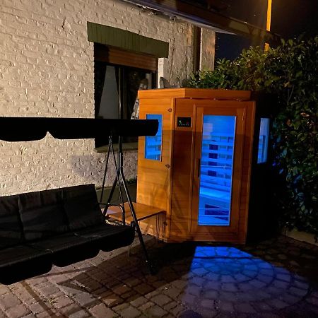 Wohnen Direkt An Der Rheinpromenade Mit Whirlpool Und Sauna Gotterswickerhamm Exterior photo